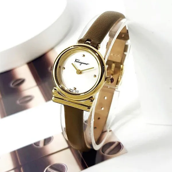 Đồng Hồ Nữ Salvatore Ferragamo Gancini Slim Watch Màu Nâu Trắng