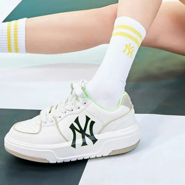 Giày Thể Thao MLB Chunky Liner New York Yankees 3ASXCA12N-50BGS Màu Trắng Nâu Size 230
