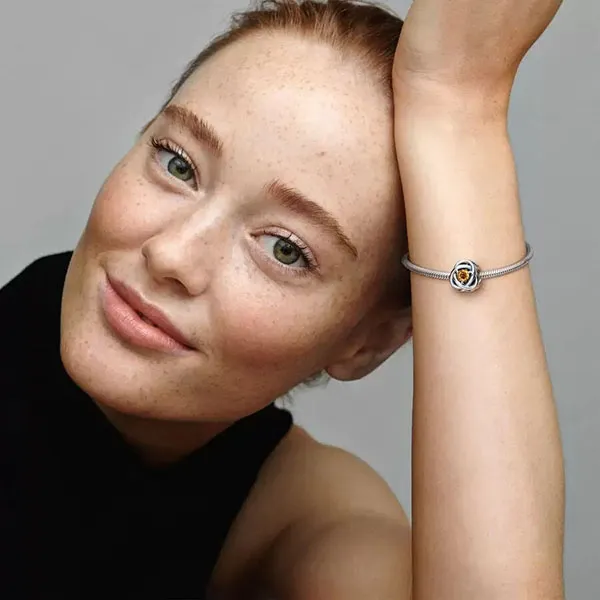 Hạt Vòng Charm Pandora November Honey Eternity Circle 790065C04 Màu Vàng Bạc