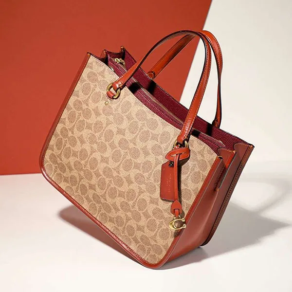 Túi Xách Tay Coach Tyler Carryall 28 In Signature Canvas C3889 Màu Nâu Size 28