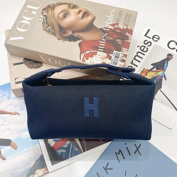 Túi Cầm Tay Nữ Hermès Bride A Brac Case Size PM Màu Xanh Navy