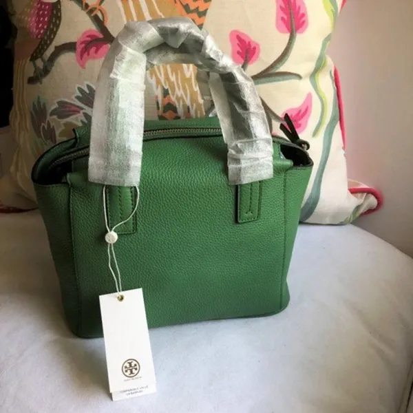 Túi Xách Tay Tory Burch Thea Sachtel Shoulcy Patina Màu Xanh Lá