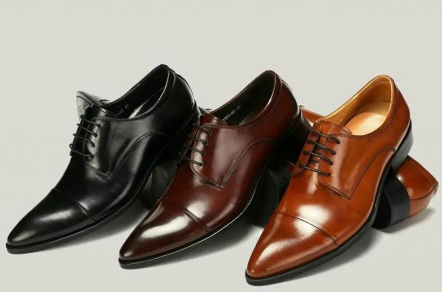 Gợi ý 7 mẫu giày nam đẹp làm quà tặng nhân Ngày của Cha  - 7