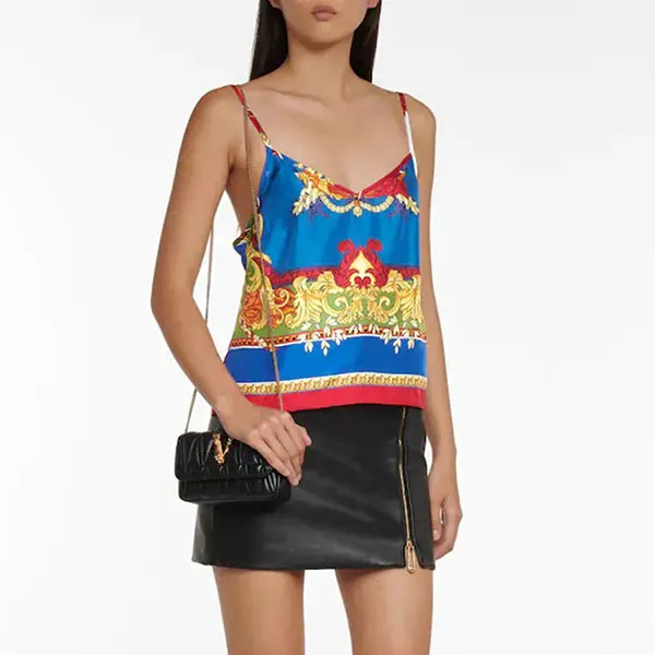 Túi Đeo Chéo Versace Virtus Quilted Nappa Leather Pouch Màu Đen Size 17