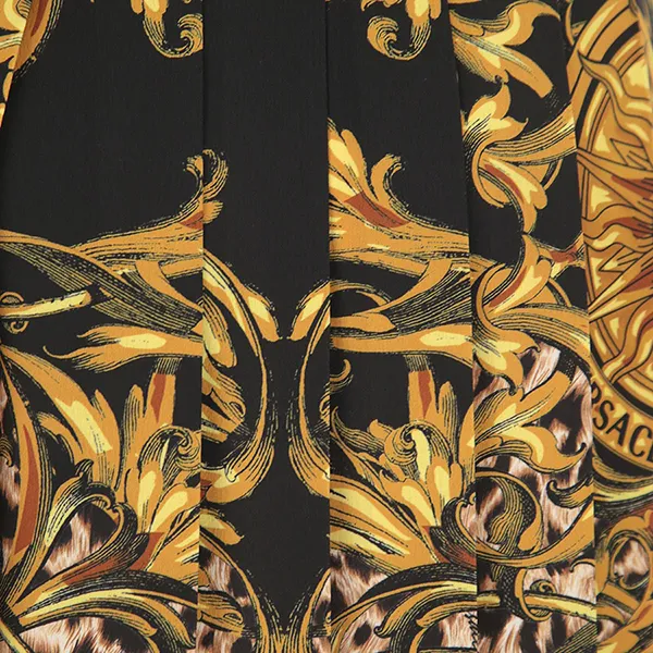 Chân Váy Versace Jeans Couture Women's Skirt With Baroque Pattern Black-Gold 72HAE812 NS112 G89 Phối Màu