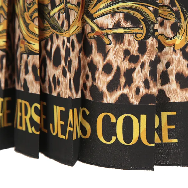 Chân Váy Versace Jeans Couture Women's Skirt With Baroque Pattern Black-Gold 72HAE812 NS112 G89 Phối Màu