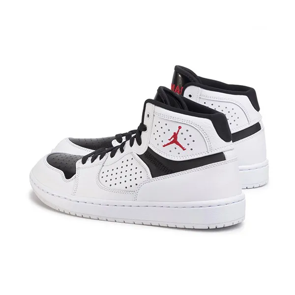 Giày Nike Jordan Access: Giày Nike Jordan Access được thiết kế đẹp mắt và tiện dụng cho cả nam và nữ. Với chất liệu bền chặt và đế giày êm ái, giày sẽ đem lại cảm giác thoải mái khi chạy bộ hoặc đi dạo phố. Xem hình ảnh để cảm nhận sự đẳng cấp của giày Nike Jordan Access!