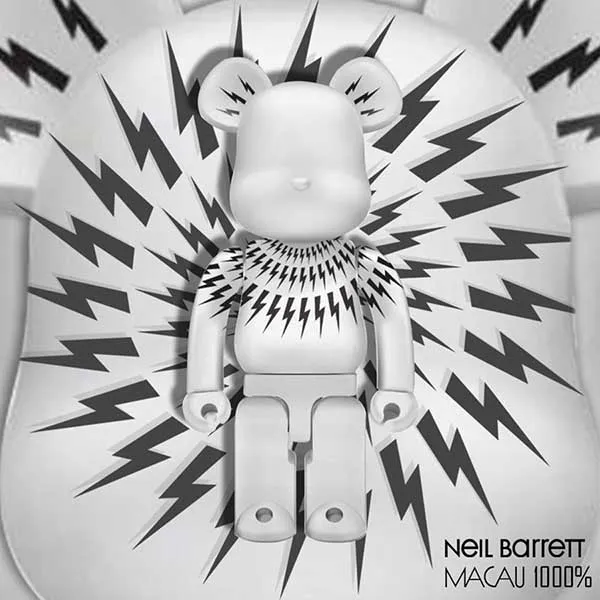Đồ Chơi Mô Hình Bearbrick Neil Barrett White Màu Trắng Đen Size 1000%