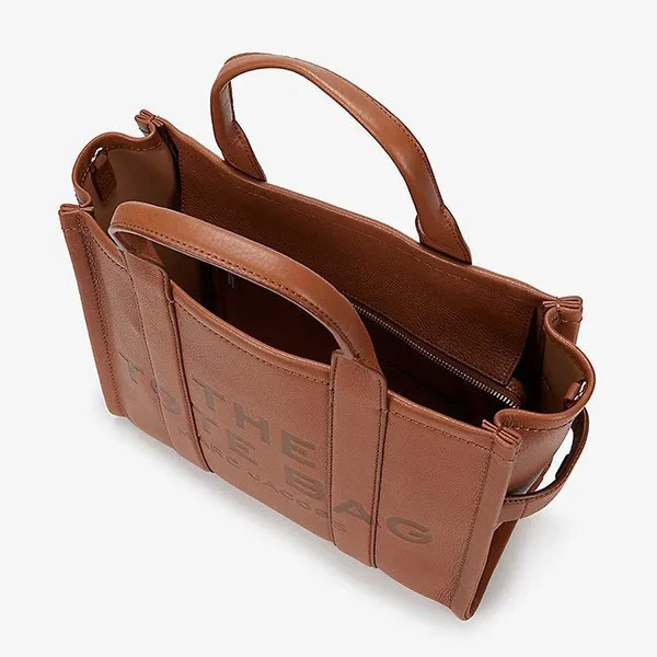 Túi Tote Marc Jacobs The Large Leather Tote Bag H020L01FA21212 Màu Nâu
