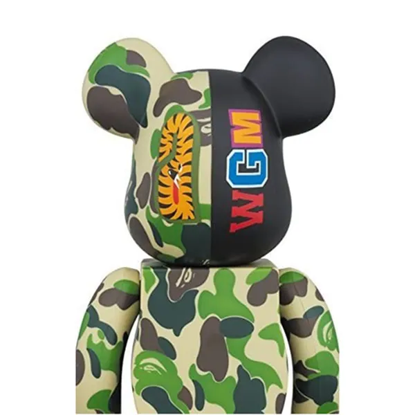 Đồ Chơi Mô Hình Bearbrick X Bape ABC Camo Shark Clear Green Phối Màu Size 1000%
