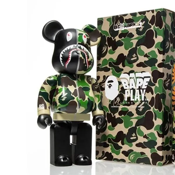 Đồ Chơi Mô Hình Bearbrick X Bape ABC Camo Shark Clear Green Phối Màu Size 1000%