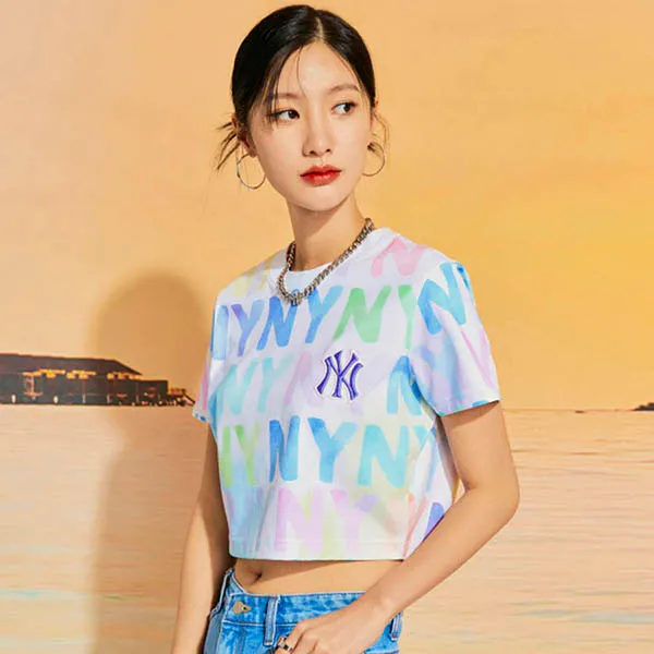 Áo Croptop Nữ MLB Monogram Crop New York Yankees 3FTSM0023-50WHS Phối Màu Size S