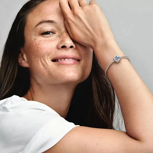 Hạt Vòng Charm Pandora Un Voyage Dans La Galaxie 790028C01 Màu Bạc Xanh