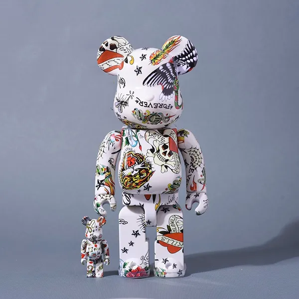 Đồ Chơi Mô Hình Bearbrick Ed Hardy White Màu Trắng Phối Họa Tiết Size 100% + 400% - Đồ chơi mô hình - Vua Hàng Hiệu