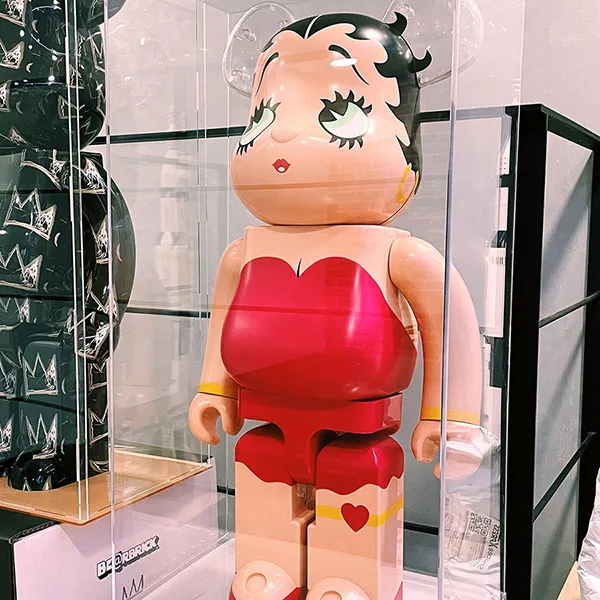 Đồ Chơi Mô Hình Bearbrick Betty Boop (TM) Màu Be Đỏ Size 1000% - Đồ chơi mô hình - Vua Hàng Hiệu
