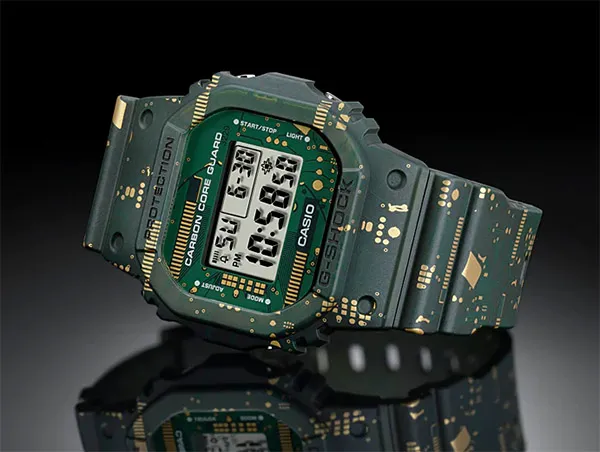 Đồng Hồ Nam Casio Digital DWE-5600CC-3 Màu Xanh Lá