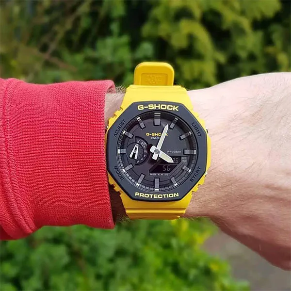 Đồng Hồ Nam Casio G Shock GA-2110SU-9A Màu Vàng - Đen