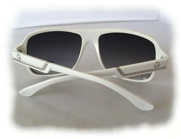Kính Mát Guess Grey Square Unisex Sunglasses GG2105 21B 60 Màu Trắng Xám