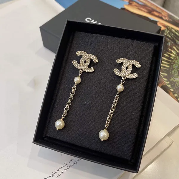 Khuyên Tai Chanel Earrings Màu Vàng Ngọc Trai