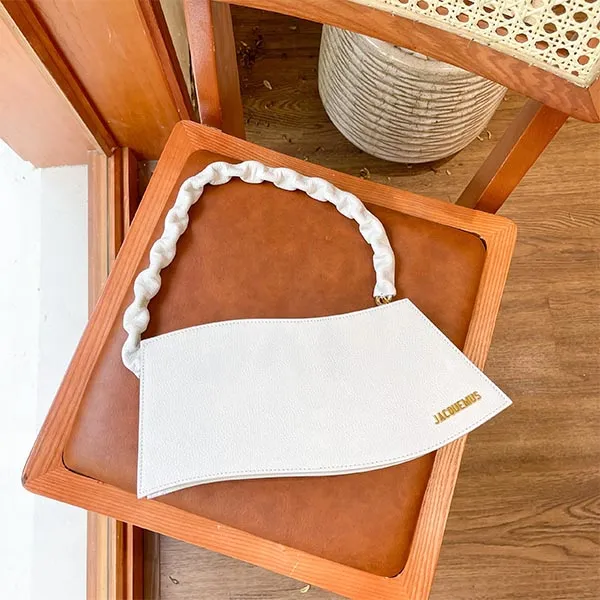 Túi Xách Jacquemus Le Vague Shoulder Bag in Light Grey Size 33 Màu Xám Nhạt - Túi xách - Vua Hàng Hiệu