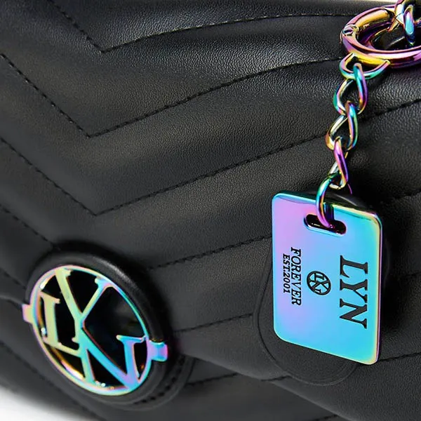 Túi Đeo Chéo Lyn Chrissy New M Crossbody Bags LL22CBF102 Màu Đen