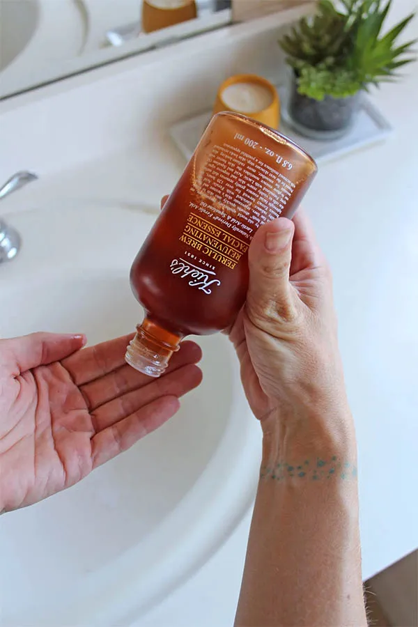 Nước Thần Dưỡng Da Kiehl's Ferulic Brew Rejuvenating Facial Essence 200ml