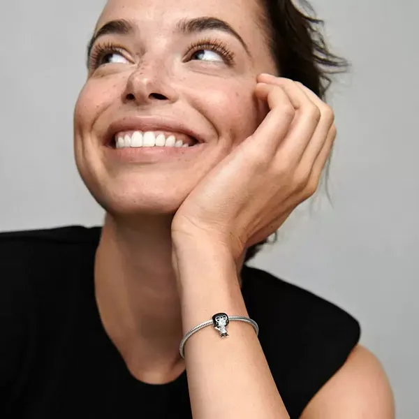 Hạt Vòng Charm Pandora Disney Pixar, Les Indestructibles, Edna 792026C01 Màu Đen