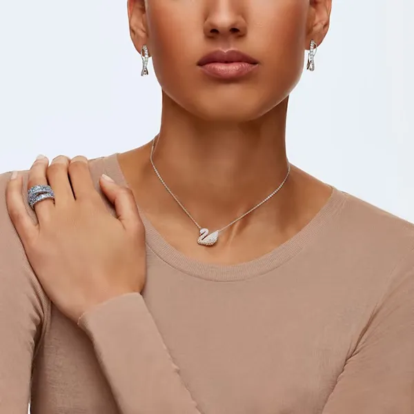 Nhẫn Swarovski Twist Wrap White Gold Curve Blue Ring Màu Xanh Trắng Size 55 - Trang sức - Vua Hàng Hiệu