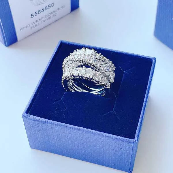 Nhẫn Swarovski Twist Wrap Ring White, Rhodium Plated 5584650 Màu Bạc Size 52 - Trang sức - Vua Hàng Hiệu