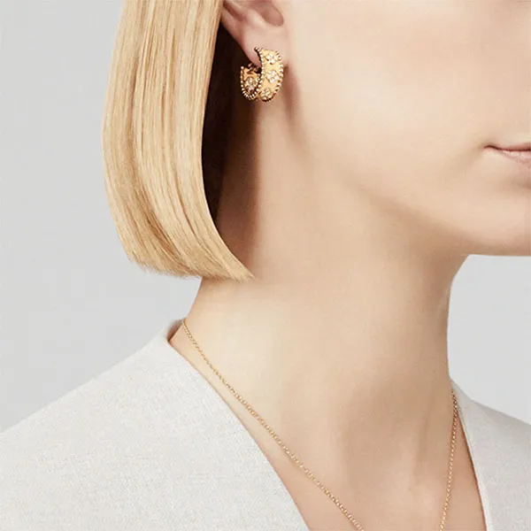 Khuyên Tai Jewery Luxury Hoop Earrings Clovers Gold 18k Yellow Gold Màu Vàng Gold - Trang sức - Vua Hàng Hiệu