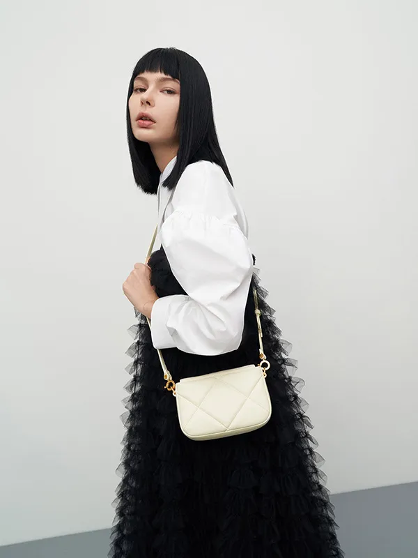 Túi Xách Nữ Charles & Keith CNK Mini Danika Chunky Chain Padded Bag Cream 50270926 Màu Trắng