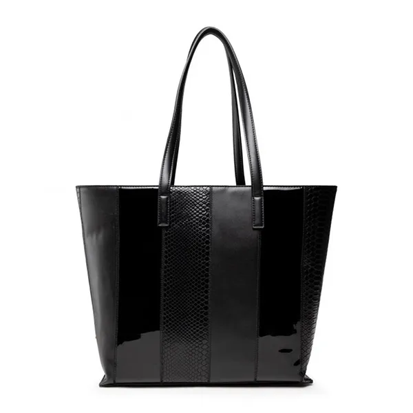 Túi Xách Versace Jeans Couture Handbag 71VA4B46 Màu Đen