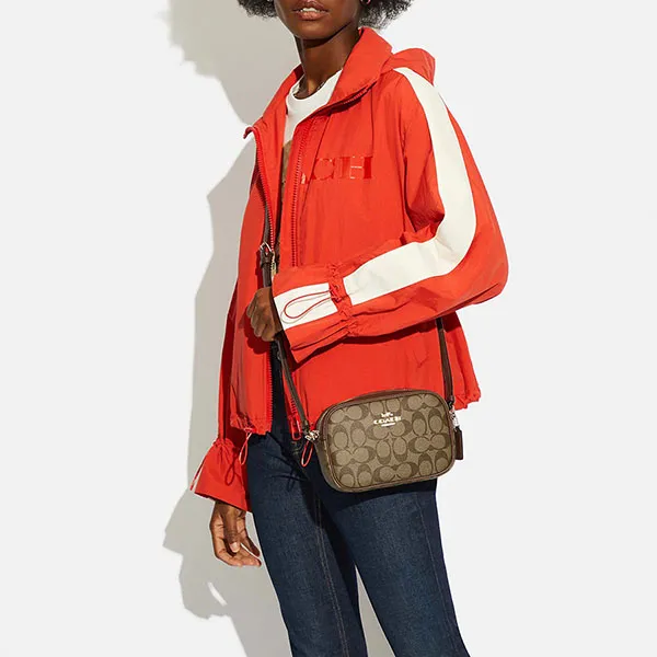 Túi Đeo Chéo Coach Mini Jamie Camera Bag In Signature Canvas Màu Nâu Be