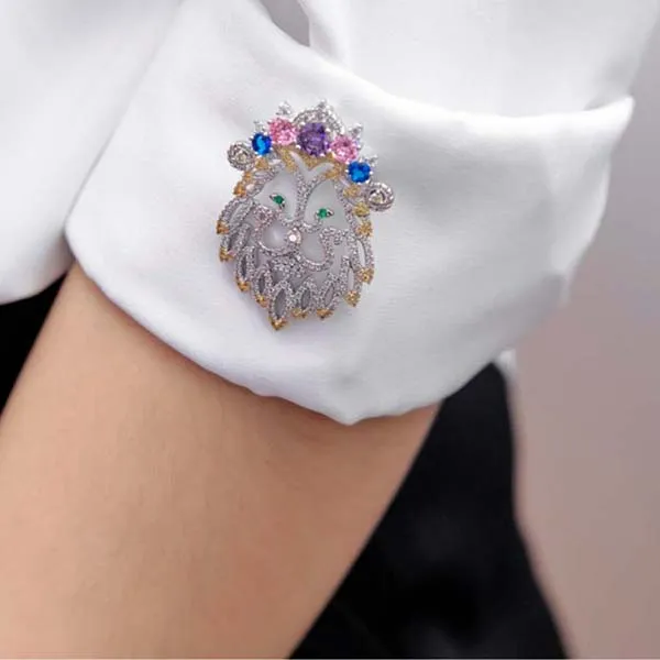 Cài Áo Meri Lion Mạnh Mẽ, Kiêu Sa BR183