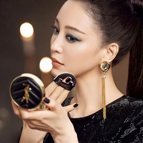 Phấn Nước Yves Saint Laurent YSL Le Cushion Encre De Peau Luminous Matte Cushion Foundation SPF 50+ Tone 15