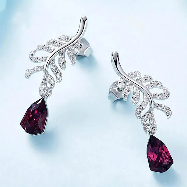 Khuyên Tai Kya Jewel Lông Chim Đá Swarovski Tím Than E130 Màu Bạc