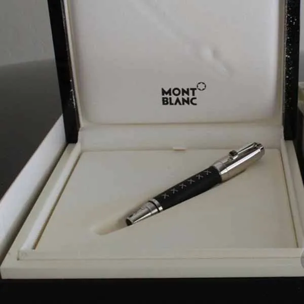 Bút Máy Montblanc Boheme Sharkskin Fountain Pen 38252 Màu Đen