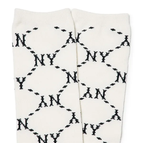 Tất MLB Cao Cổ Diamond Monogram Knee Socks New York Yankees 3ASOKM12N-50CRS Màu Trắng
