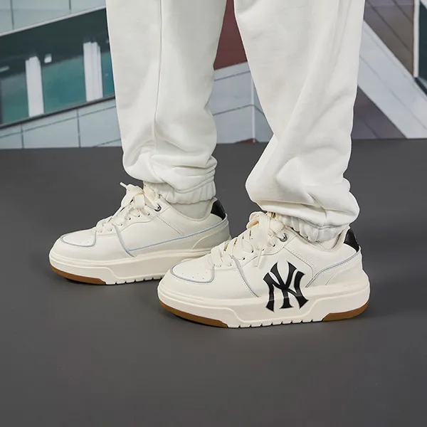 Giày Thể Thao MLB Chunky Liner New York Yankees 3ASXCA12N-50IVS Màu Trắng Size 245 - Giày - Vua Hàng Hiệu