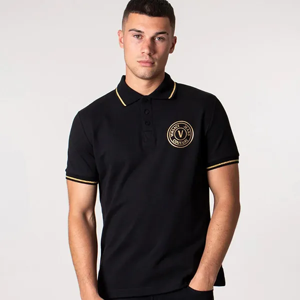 Áo Polo Versace Jeans Couture Vemblem Thick Foil 73GAGT01 CJ01T G89 Màu Đen Size M