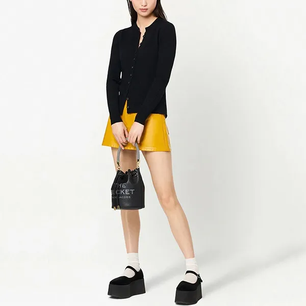 Túi Đeo Chéo Marc Jacobs The Leather Bucket Bag Màu Đen