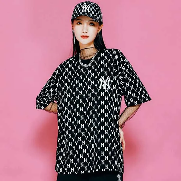 Áo Phông MLB Monogram Allover New York Yankees Tshirt 3ATSM1023-50BKS Màu Đen Size S