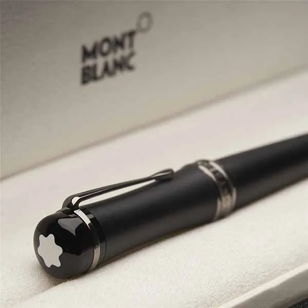 Bút Bi Montblanc Bonheur Boyfriend Ballpoint Pen 118499 Màu Đen - Bút viết - Vua Hàng Hiệu