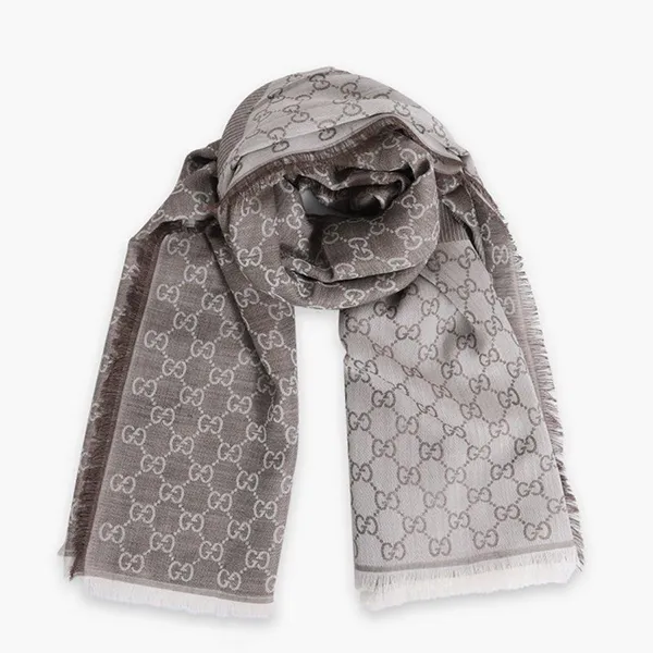 Khăn Quàng Cổ Gucci Women Wool Scarf GG Jacquard Print In Brown Style 281942 3G704 1578 Màu Ghi Xám