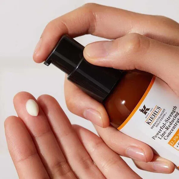 Serum Kiehl's Vitamin C Powerful-Strength Line-Reducing Concentrate Kiehl's 100ml