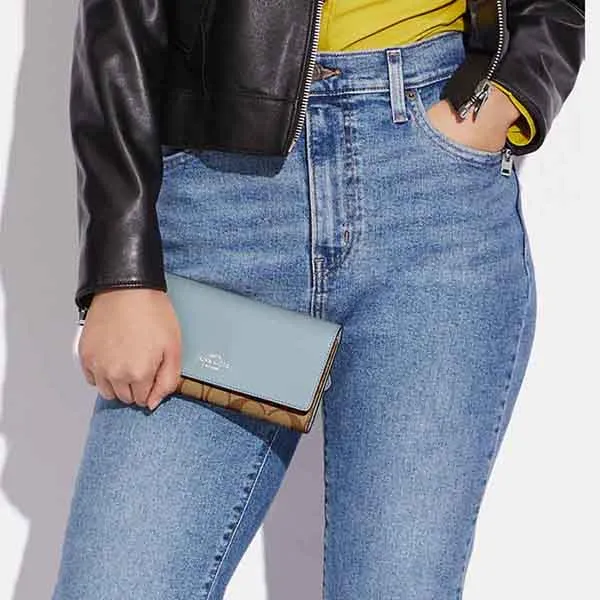 Ví Coach Slim Trifold Wallet In Signature Canvas Màu Xanh - Nâu