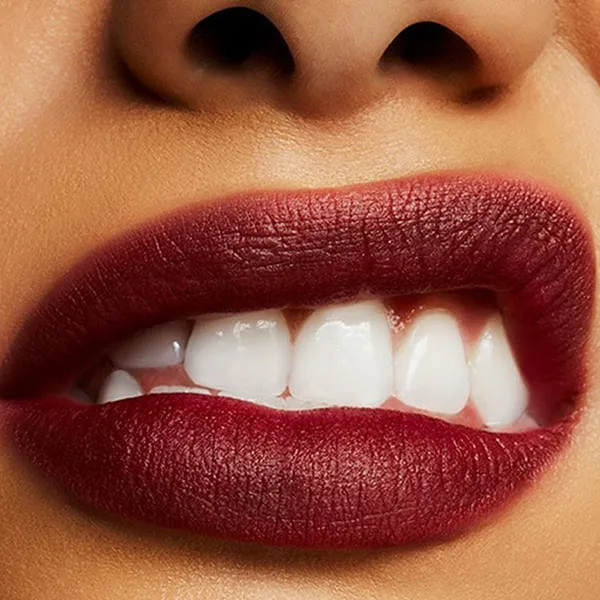 Son MAC Powder Kiss Liquid Lipcolour 993 Pretty Pleast Màu Đỏ Mận 5ml - Son Môi - Vua Hàng Hiệu