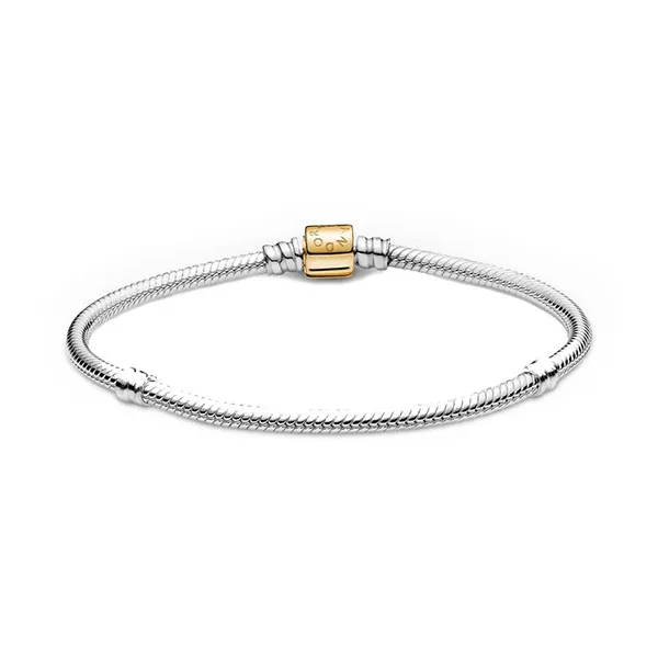 Vòng Đeo Tay Pandora Moments Two-Tone Barrel Clasp Snake Chain Bracelet Màu Bạc Size 17 - Trang sức - Vua Hàng Hiệu
