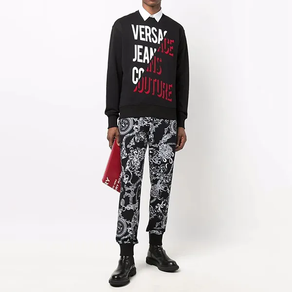 Áo Nỉ Versace Jeans Couture Logo-Print Cotton Sweatshirt 71GAIF04-CF00F Màu Đen