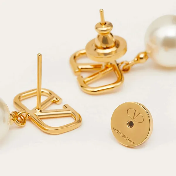 Khuyên Tai Valentino Vlogo Signature Earrings With Swarovski® Pearls ZW2J0E36UXM0O3 Màu Vàng Gold - Trang sức - Vua Hàng Hiệu